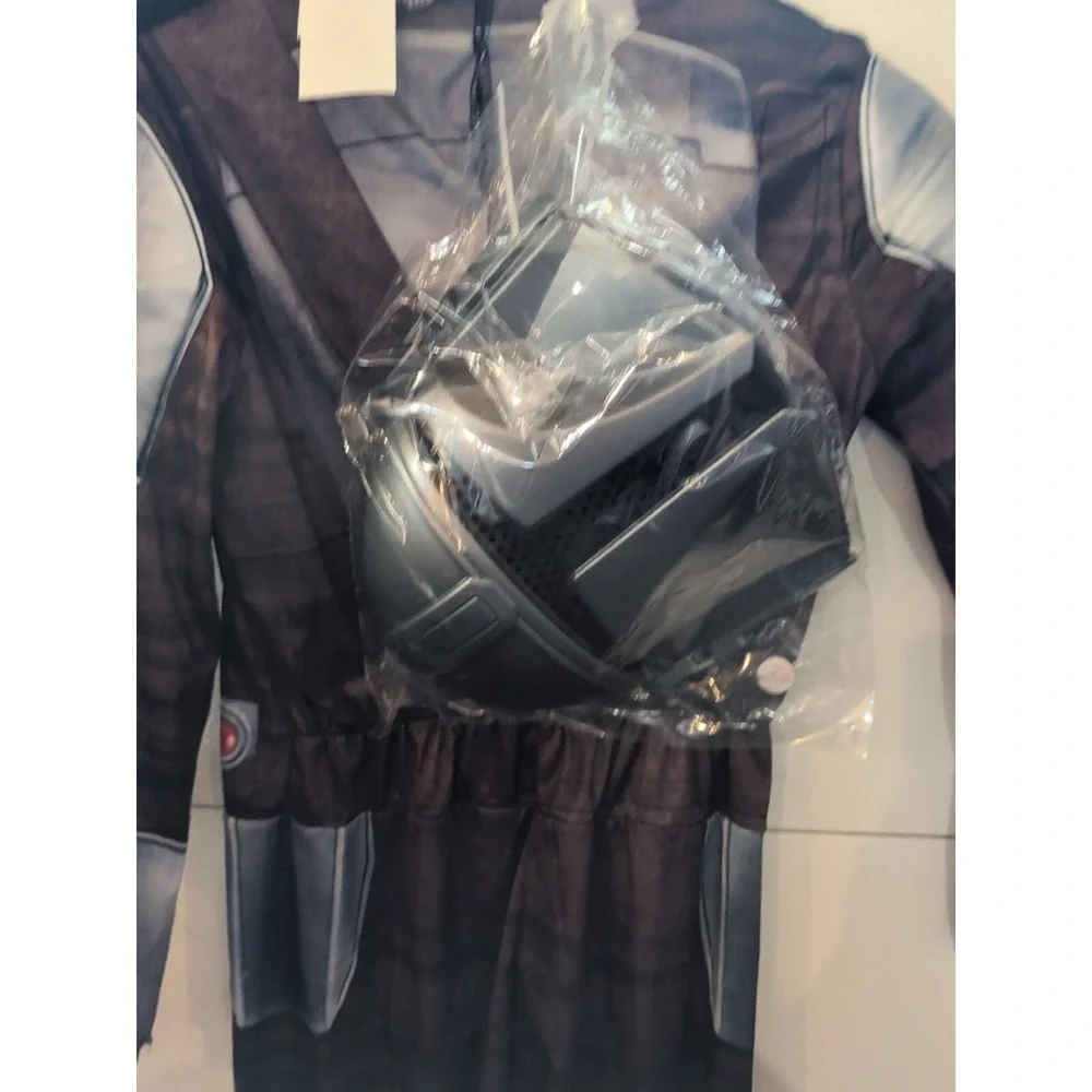 The Mandalorian Beskar Armor Boys Costume Starwars Halloween size L
